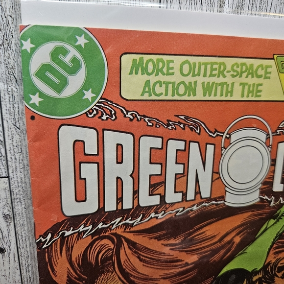 Green Lantern #171 DC Comics #171 Dec 1983 Green Lantern Corps Comic Book - Picture 3 of 9